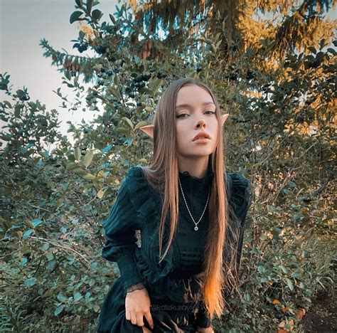 katekurayhub|See this story before it disappears .